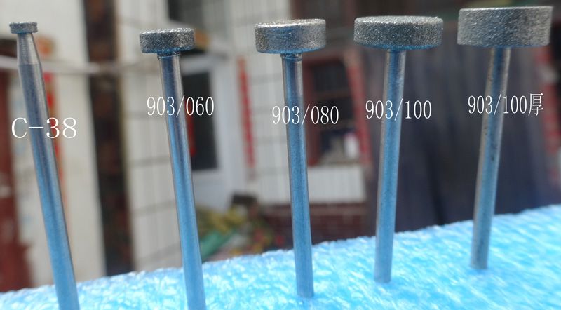 量大優(yōu)惠廠家批發(fā)尼龍迷你拋光刷  打磨機(jī)T型纖維輪  百潔布拋光
