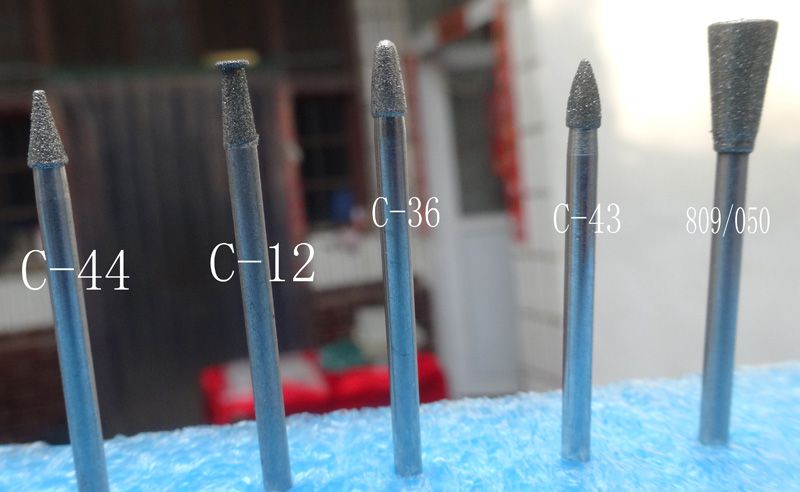 量大優(yōu)惠廠家批發(fā)尼龍迷你拋光刷  打磨機(jī)T型纖維輪  百潔布拋光